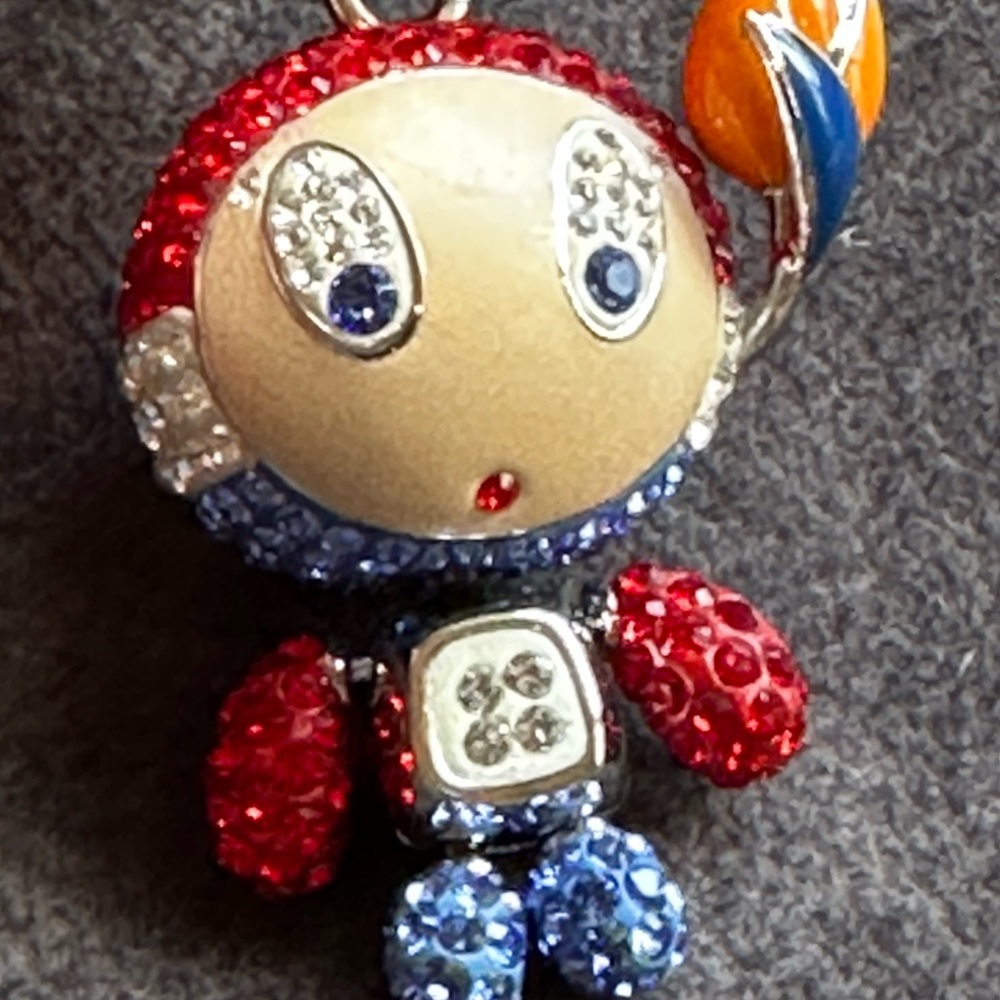 Swarovski crystal Erika & Eliot limited edition “NETHERLANDS” pendant